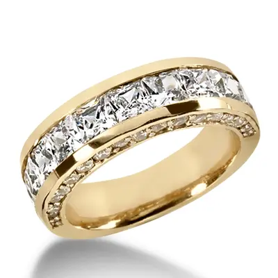 Beautiful Round & Princesss Cut Wedding Band (3.28 ct. tw.) alternate view