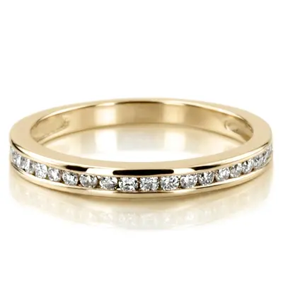 Fine Channel Set Round Diamond Ring (1/4 ct. tw.)