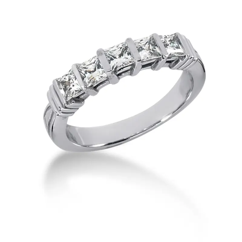 14K white gold Princesss Cut Bar Set Diamond Ring (0.85 ct. tw.) - main view