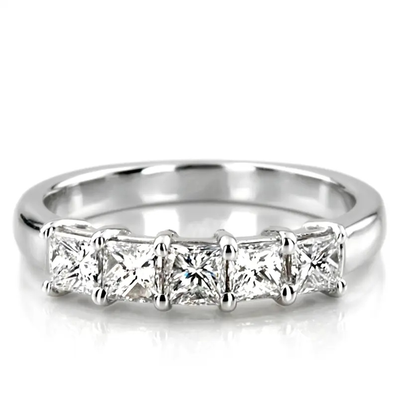 14K white gold Traditional Basket Setting Princess Cut Woman Diamond Ring (1 ct. tw.) - main view