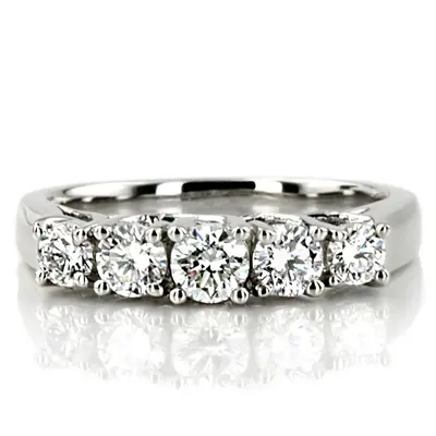 14K white gold Five Stone Graduated Diamond Wedding Band (2/3 ct. tw.) - alternate view 4 thumbnail