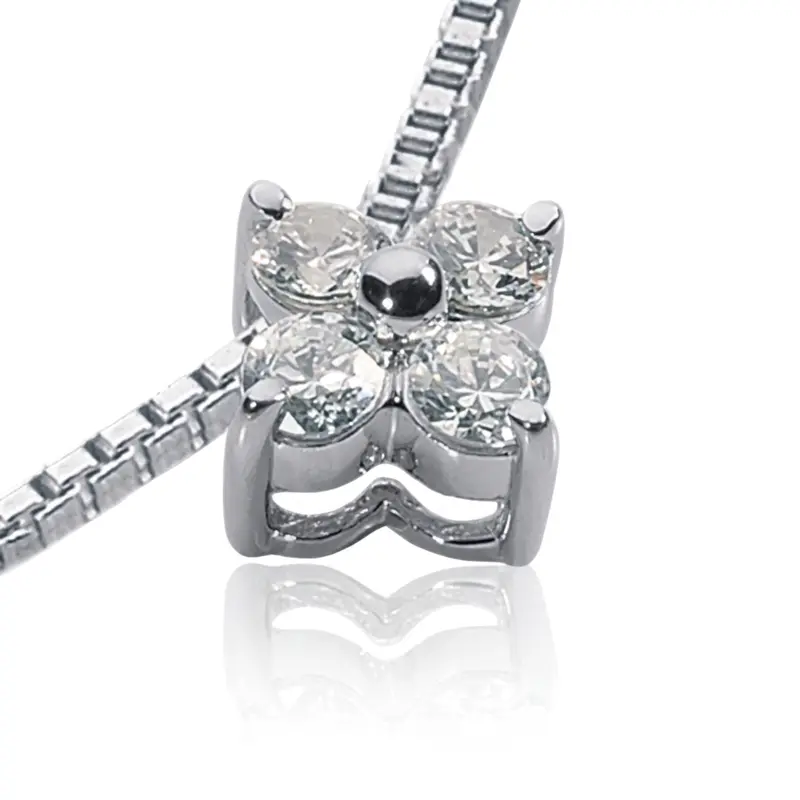 14K white gold 0.28ct. Flower Design Diamond Pendant - main view