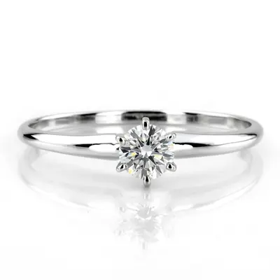 5 mm Moissanite Round Cut 6-Prong Classic Solitaire Engagement Ring