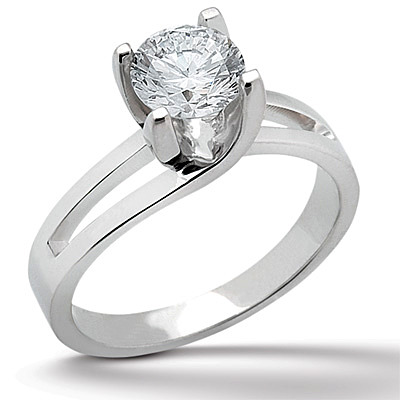 Trellis Solitaire Diamond Engagement Ring 