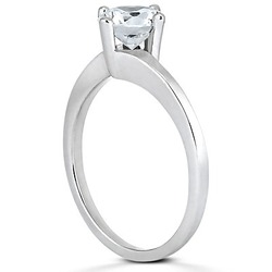 Round Cut Bypass Solitaire Engagement Ring  thumbnail 2