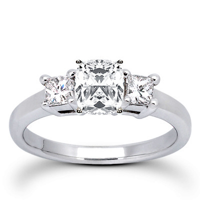 Princesss Cut Prong Set Diamond Engagement Ring (0.54 ct. tw.) thumbnail 5