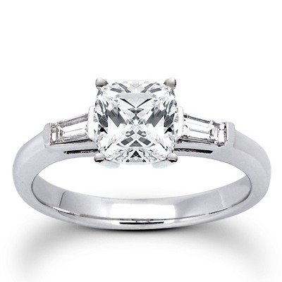 Baguette Cut Bar Set Diamond Bridal Ring (0.16 ct. tw.) thumbnail 17
