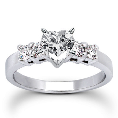 Round Cut Shared Prong Set Diamond Bridal Ring (0.40 ct. tw.) thumbnail 10