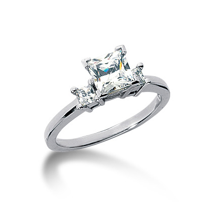 Princesss Cut Prong Set Diamond Engagement Ring (0.20 ct.tw.)