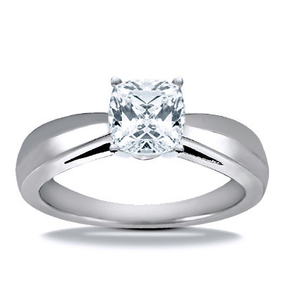 Trendy Diamond Engagement Ring thumbnail 24