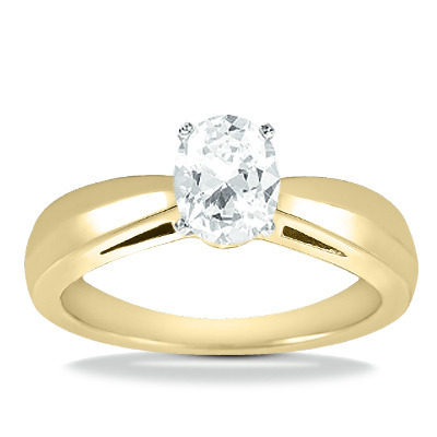 Trendy Diamond Engagement Ring thumbnail 9