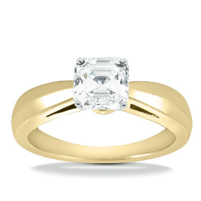 Trendy Diamond Engagement Ring thumbnail 4