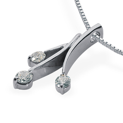 0.50ct Three Stone Diamond Pendant thumbnail 2