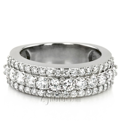 Beautiful Brilliant Diamond Wedding Anniversary Band