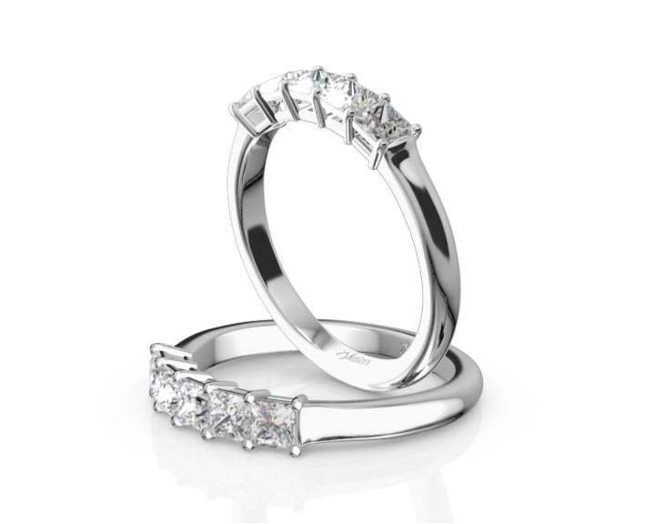 Traditional Basket Setting Princess Cut Woman Diamond Ring (3/4 ct. tw.) 360° view