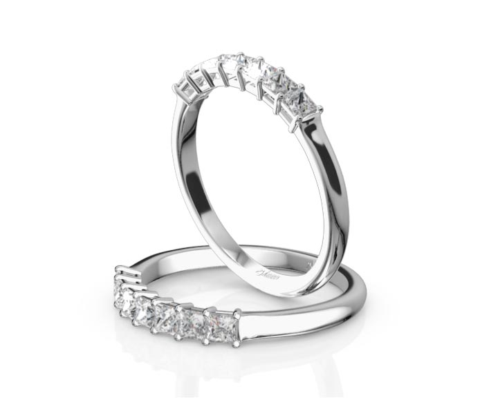 Seven Stone Princess Cut Basket Setting Woman Ring (1/2 ct. tw.) 360° view