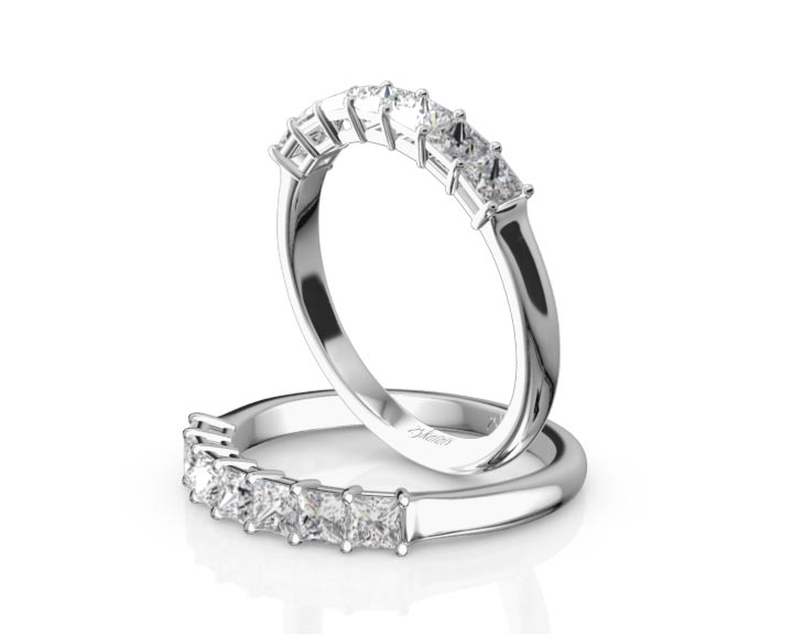 Seven Stone Princess Cut Basket Setting Woman Ring (3/4 ct. tw.) 360° view