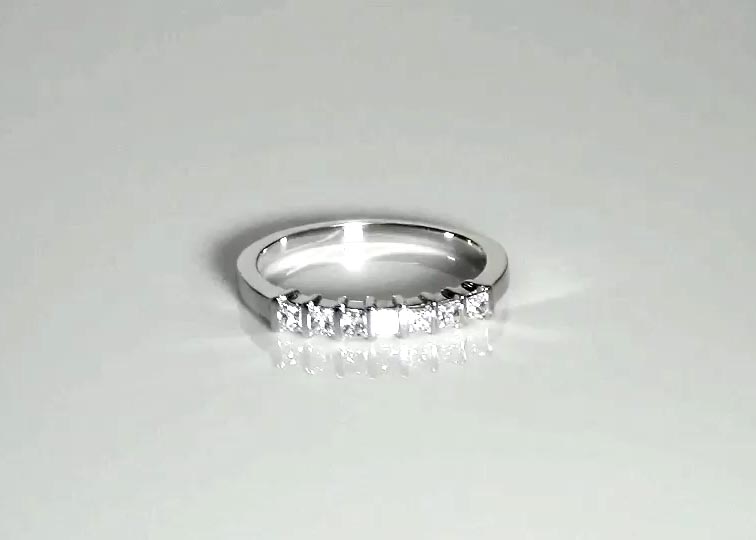 7 Stone Contemporary Bar Set Princess Cut Diamond Band (0.35 ct. t.w) 360° view