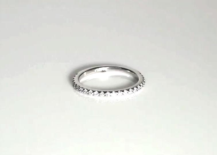 Elegant Ladies Scalloped Pave Diamond Wedding Band (0.15 ct. tw.) 360° view
